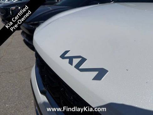 Certified 2025 Kia Sorento SX Prestige AWD/4WD image 24