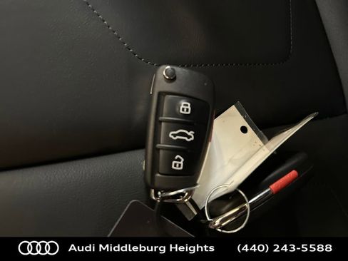 New 2025 Audi Q3 2.0T Premium image 31