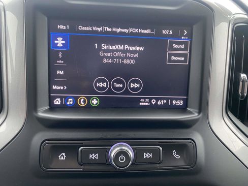 Used 2024 Chevrolet Silverado 1500 Custom image 23