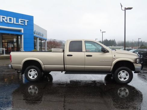 Used 2004 Dodge Ram 2500 Truck SLT w/ Trailer Tow Group AWD/4WD image 11