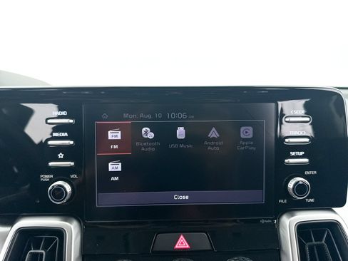 Used 2023 Kia Sorento LX FWD image 23