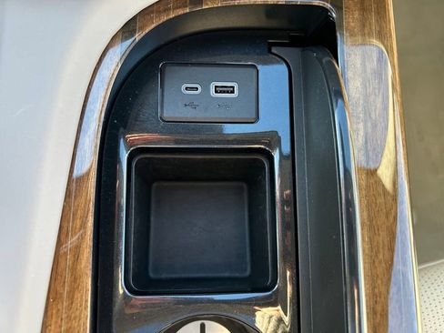 Certified 2023 Cadillac Escalade Sport Platinum image 32