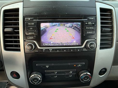 Used 2018 Nissan Frontier S image 8