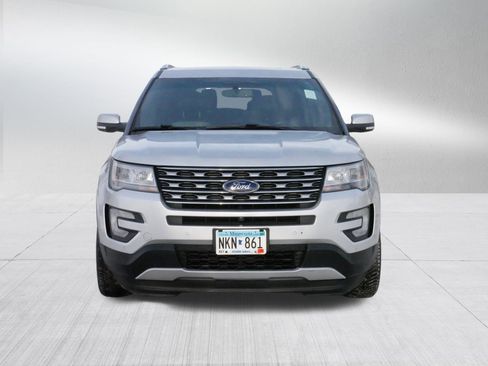 Used 2016 Ford Explorer Limited image 2