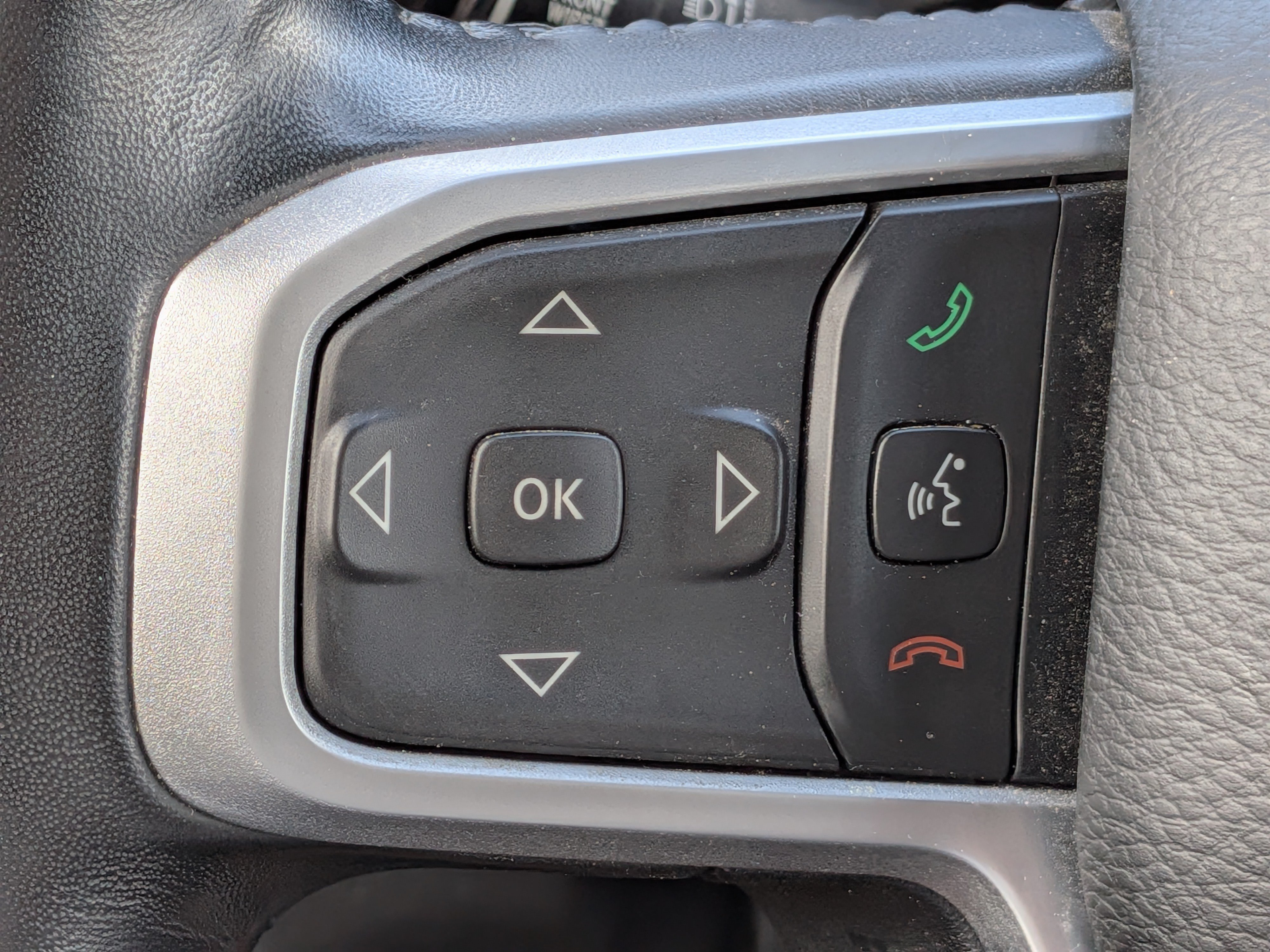 Used 2020 RAM 1500 Big Horn AWD/4WD image 23