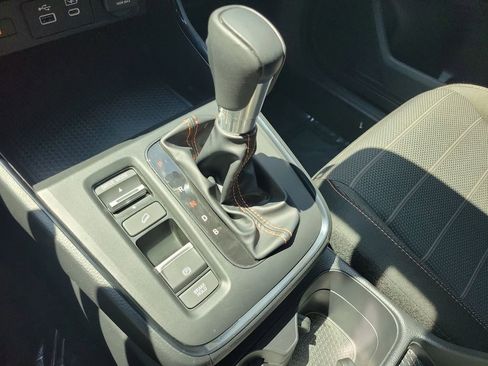 Used 2025 Honda CR-V Sport image 25