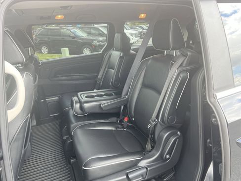 Used 2025 Honda Odyssey Touring image 23