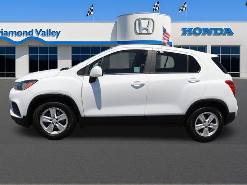 Used 2020 Chevrolet Trax LS FWD image 8