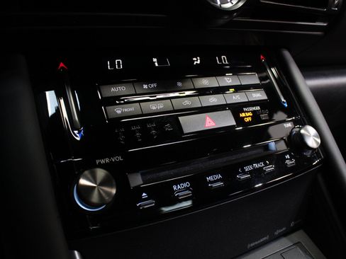 Used 2024 Lexus IS 350 F Sport RWD image 68