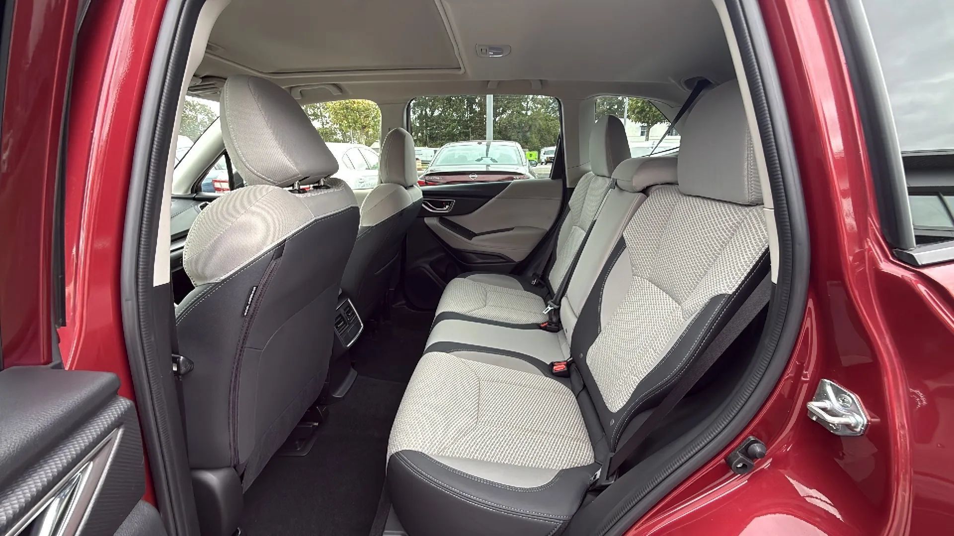 Used 2023 Subaru Forester Premium AWD/4WD image 18