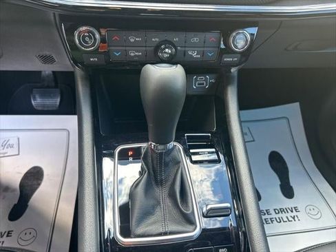 New 2026 Jeep Compass Limited image 38