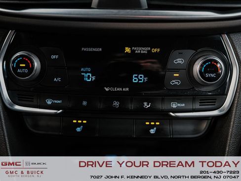 Used 2019 Hyundai Santa Fe Limited w/ Cargo Package image 21