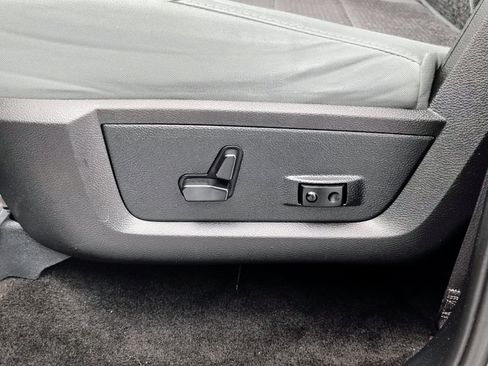 Used 2016 RAM 1500 Big Horn image 22