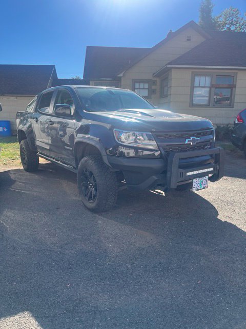 Used 2018 Chevrolet Colorado ZR2 w/ ZR2 Midnight Special Edition AWD/4WD image 3