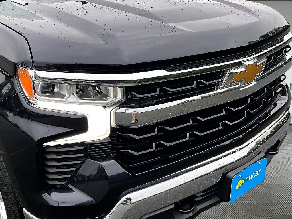 Used 2024 Chevrolet Silverado 1500 LT AWD/4WD image 33