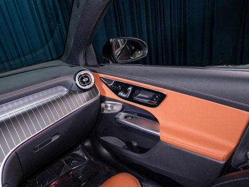 New 2026 Mercedes-Benz GLC 300 image 24