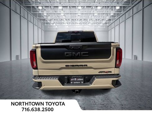 Used 2022 GMC Sierra 1500 AT4X AWD/4WD image 7