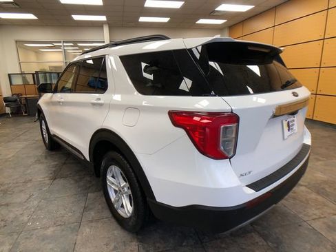 Certified 2024 Ford Explorer XLT w/ Equipment Group 202A AWD/4WD image 5