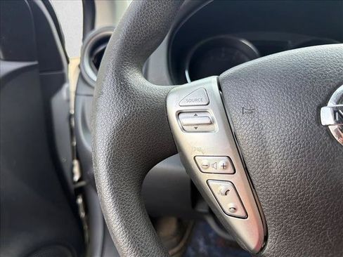 Used 2017 Nissan Versa SV FWD image 14