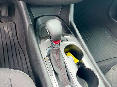 Used 2023 Chevrolet Malibu RS image 16