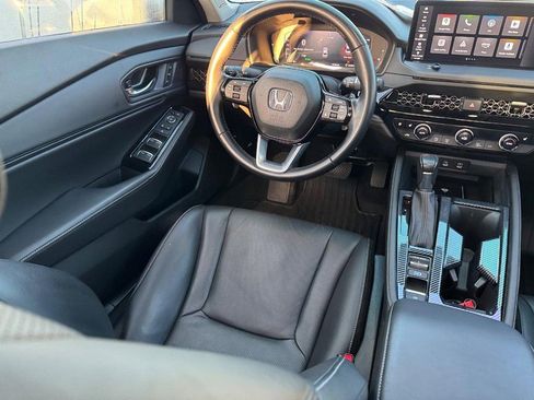 Used 2023 Honda Accord Touring image 14