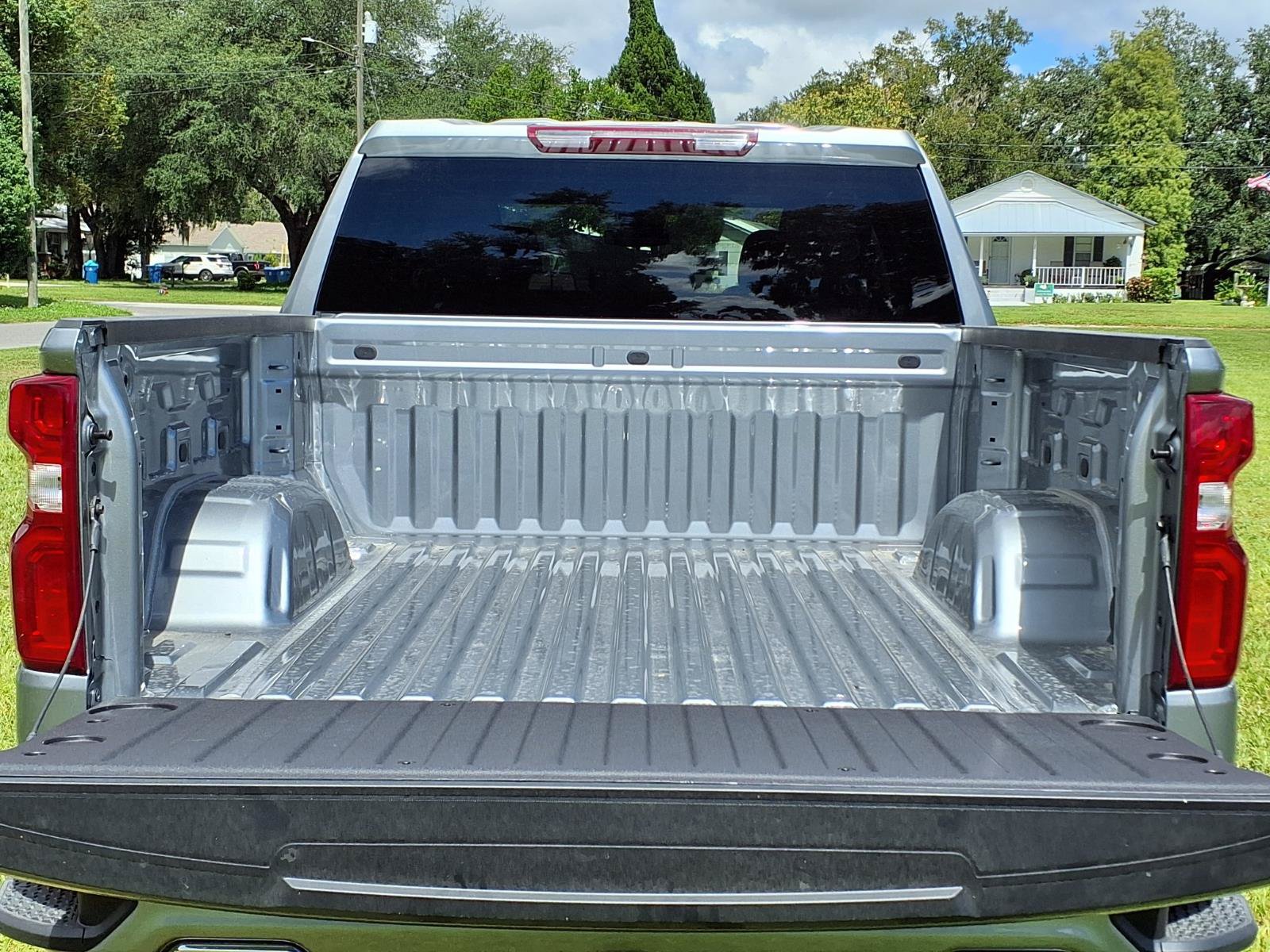 New 2026 Chevrolet Silverado 1500 RST w/ Z71 Off-Road Package AWD/4WD image 7