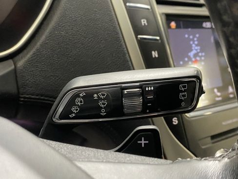 Used 2019 Lincoln Nautilus Select w/ Class II Trailer Tow Package image 21