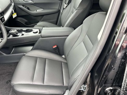 New 2026 Nissan Rogue Dark Armor AWD/4WD image 15