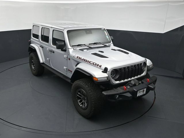 Used 2024 Jeep Wrangler Unlimited Rubicon AWD/4WD image 16