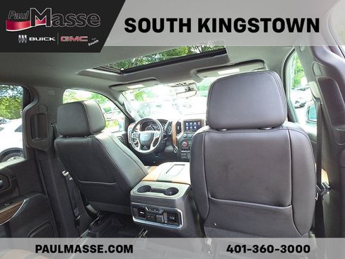 Used 2021 Chevrolet Silverado 1500 High Country w/ Technology Package AWD/4WD image 30
