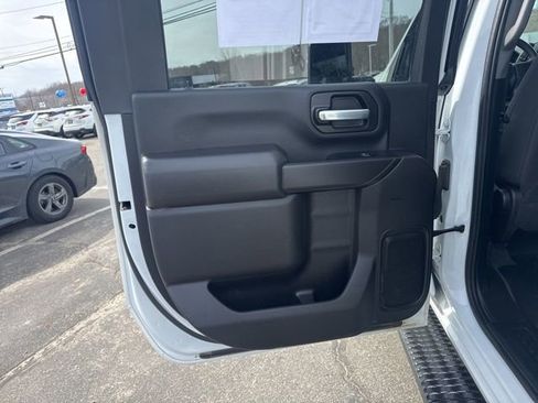 Used 2023 Chevrolet Silverado 2500 Custom w/ Infotainment Package image 17