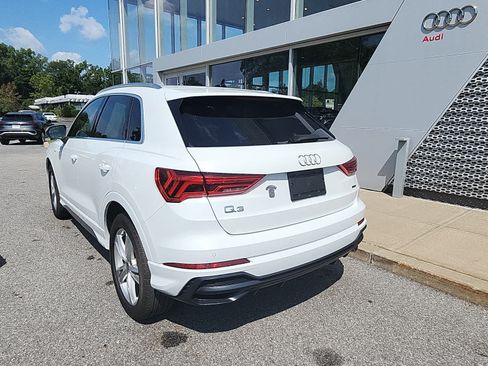 Used 2021 Audi Q3 2.0T Premium AWD/4WD image 4
