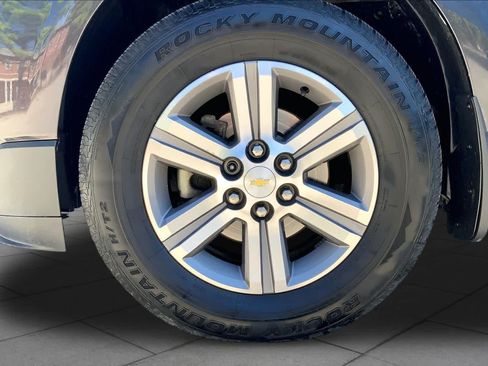 Used 2016 Chevrolet Traverse LT FWD image 11