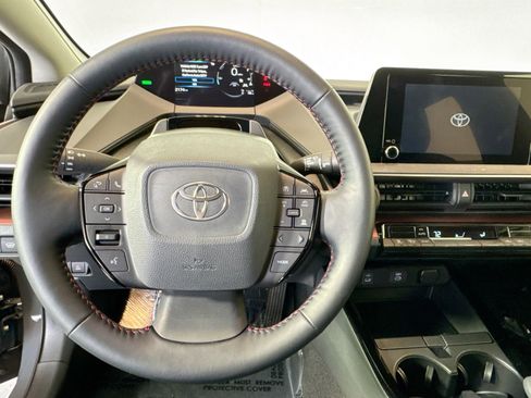Used 2026 Toyota Prius Plug-In Hybrid image 14