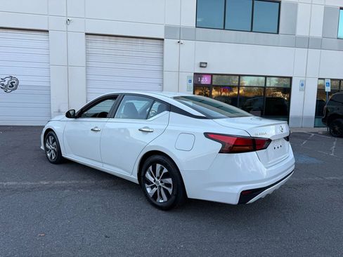 Used 2022 Nissan Altima 2.5 S image 8