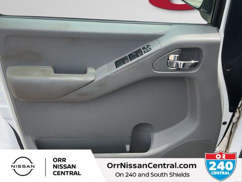 Used 2008 Nissan Frontier SE w/ SE Value Truck Pkg image 16