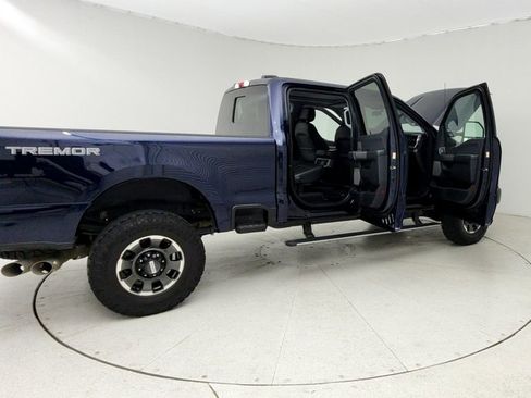 Used 2024 Ford F250 Lariat w/ Lariat Ultimate Package image 13