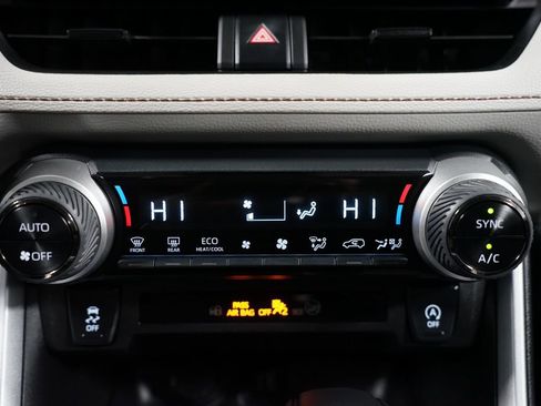 Certified 2025 Toyota RAV4 XLE image 20