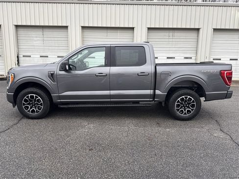 Used 2022 Ford F150 XLT w/ Equipment Group 302A High image 4