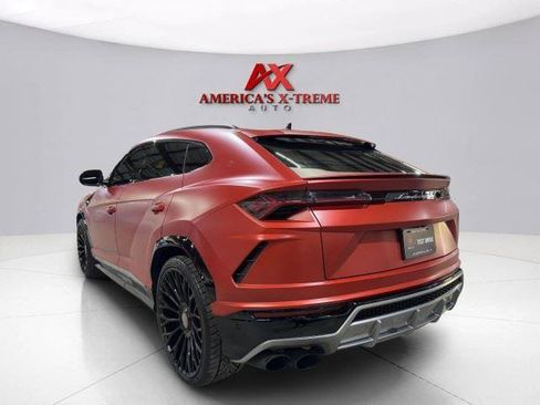 Used 2019 Lamborghini Urus AWD/4WD image 4