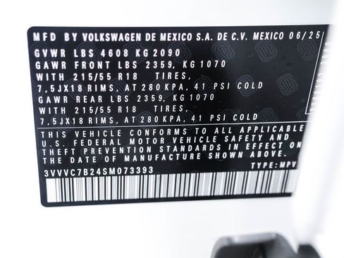 Used 2025 Volkswagen Taos SE image 36