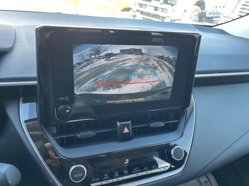 Used 2023 Toyota Corolla LE w/ Carpet Mat Package (TMS) image 19