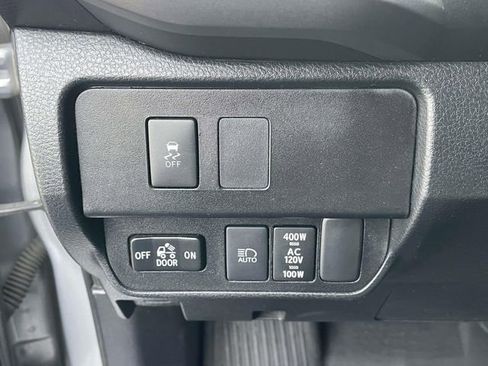 Used 2020 Toyota Tacoma TRD Sport image 16