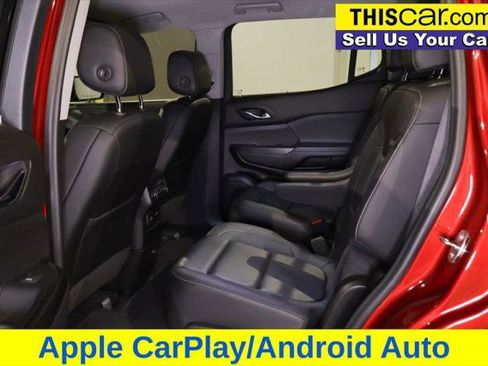 Used 2023 GMC Acadia SLT image 20