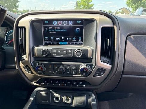 Used 2017 GMC Sierra 3500 Denali w/ Duramax Plus Package AWD/4WD image 12
