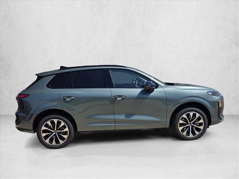 New 2026 Audi Q3 quattro 2.0T AWD/4WD image 4