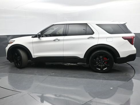 Used 2021 Ford Explorer ST w/ Equipment Group 401A image 3