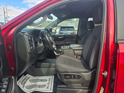 Used 2022 Chevrolet Silverado 1500 RST image 12