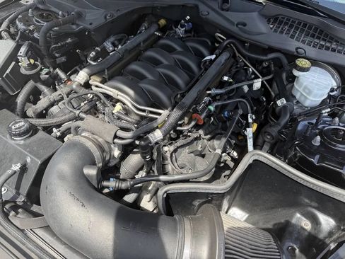 Used 2021 Ford Mustang GT RWD image 22