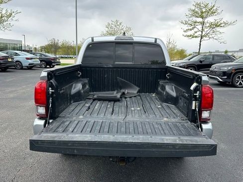 Used 2023 Toyota Tacoma SR AWD/4WD image 16